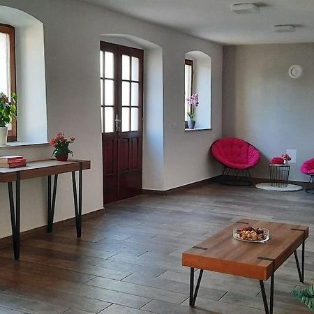 Holiday Home For 8 People, Pool + Sea View Vilanija Экстерьер фото