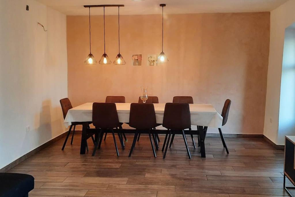 Holiday Home For 8 People, Pool + Sea View Vilanija Экстерьер фото
