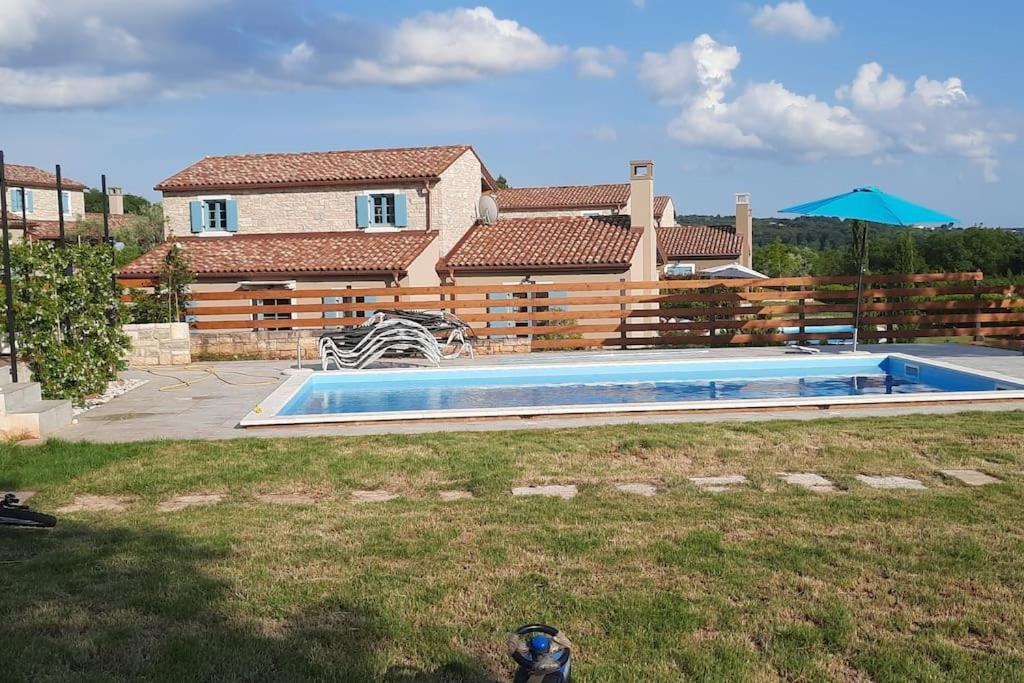 Holiday Home For 8 People, Pool + Sea View Vilanija Экстерьер фото